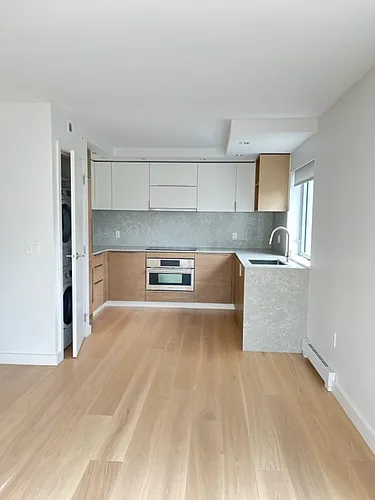1770 Davie St #801 Photo 1