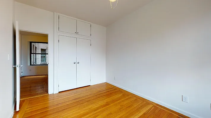 Rented by Bond New York | media 14