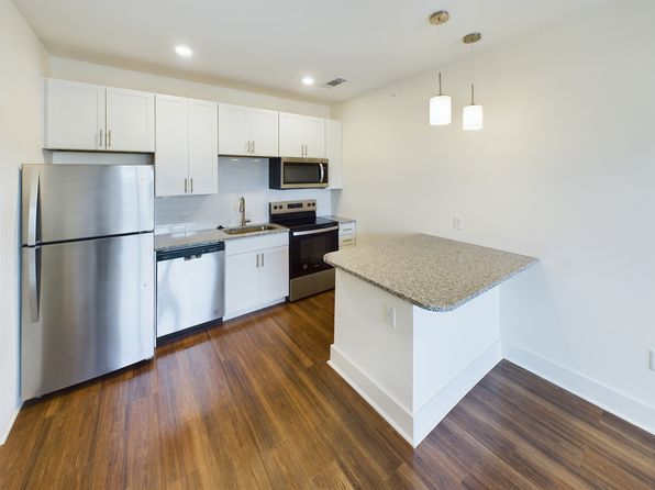 920 Wooden Way #14-203