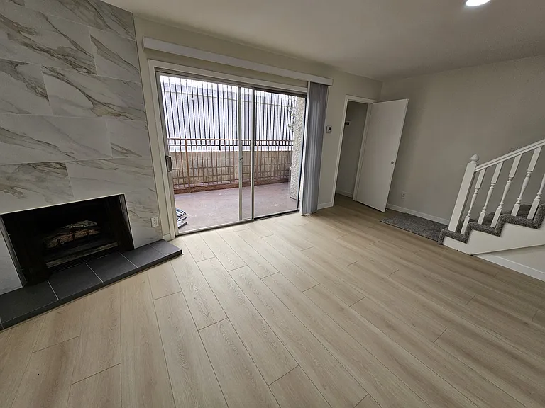 459 E Orange Grove Ave #F — Photo 13