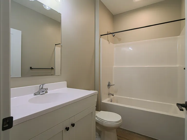 1192 Devils Glen Rd — Photo 12