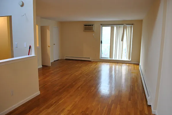 Rented by Bridgeview Realty | media 16