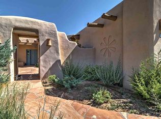 4 Bonito Ct, Santa Fe, NM 87508