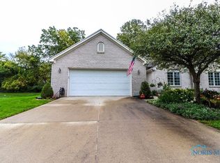 2134 Silverpine Ct, Toledo, OH 43615