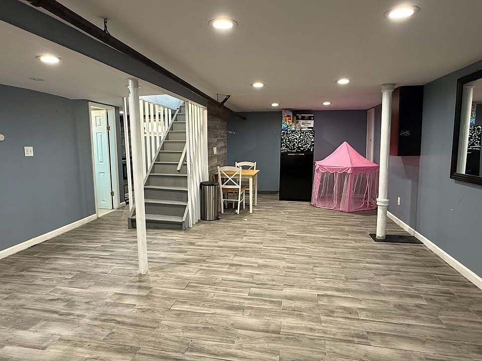 1st image of 782 Union Dr #1