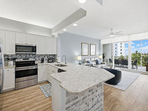 2nd image of 470 Launch Cir APT 503