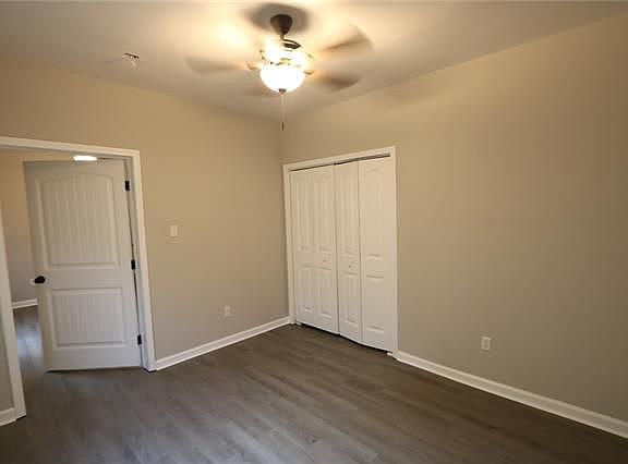 5th image of 2837 Louisiana Ave