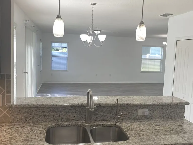 16220 Saint Augustine St — Photo 10