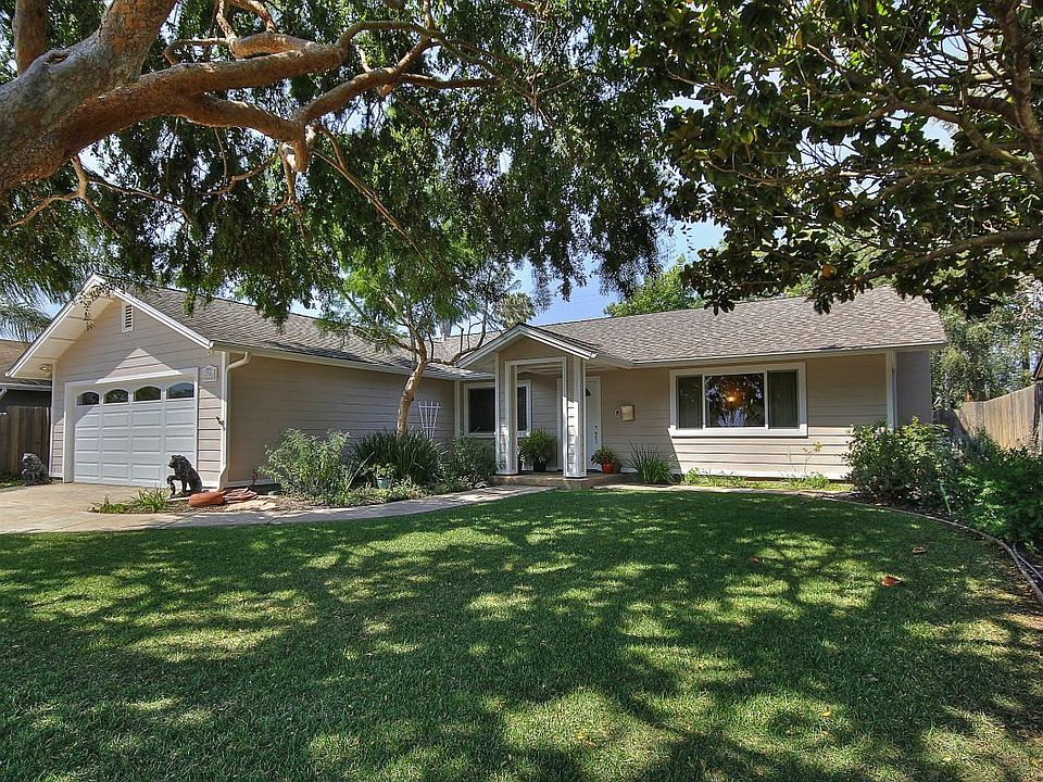 1st image of 4746 Amarosa St