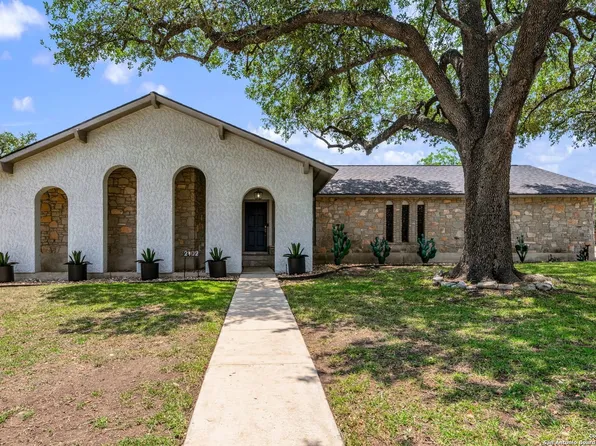 2102 Oak Wild St., San Antonio, TX 78232
