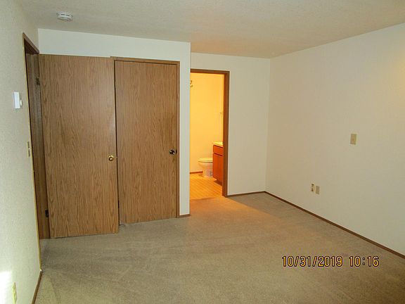 5th image of 9820 156th St E #9820