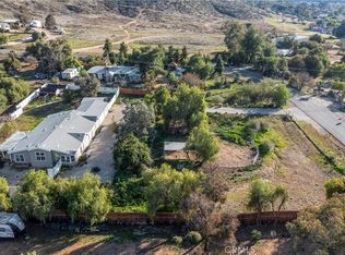 28104 Rancho Dr, Canyon Lake, CA 92587