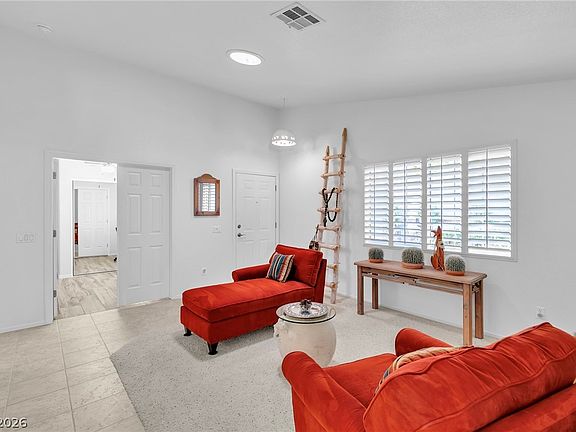 5th image of 10248 Amber Hue Ln