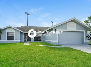 17339 Meadow Lake Cir, Fort Myers, FL 33967