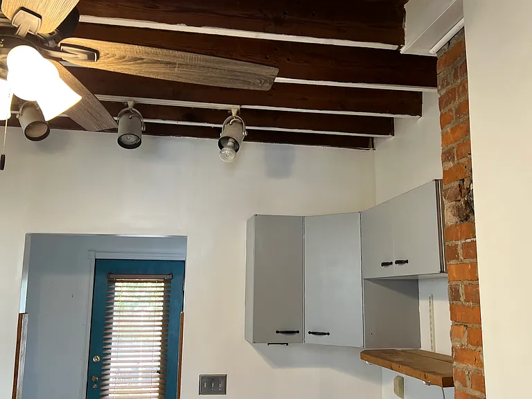 112 Etna St — Photo 3