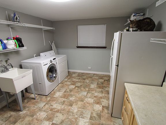 huge laundry