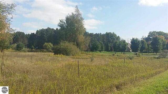 2nd image of 3758 S Nottawa Rd