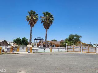 20034 Cronese Ln, Apple Valley, CA 92308