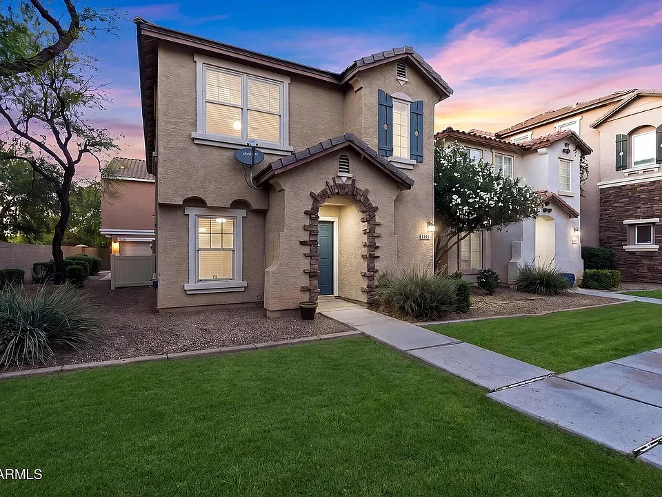 1344 S Sabino Dr