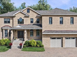 159 Main St, Lynnfield, MA 01940