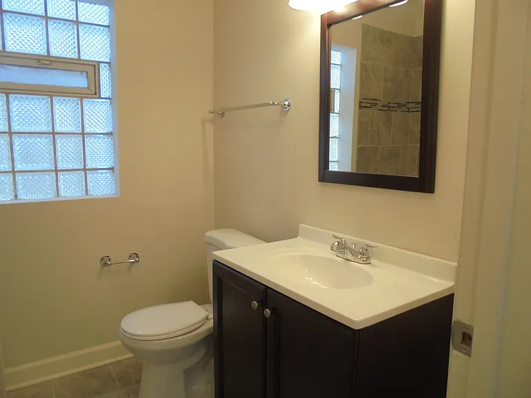 5315 W Schubert Ave #2 — Photo 17