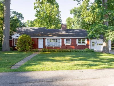 516 Oak Hill Dr, Grove City, PA, 16127