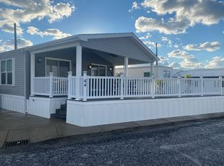 44 E Lavender Rd, Wildwood, NJ 08260