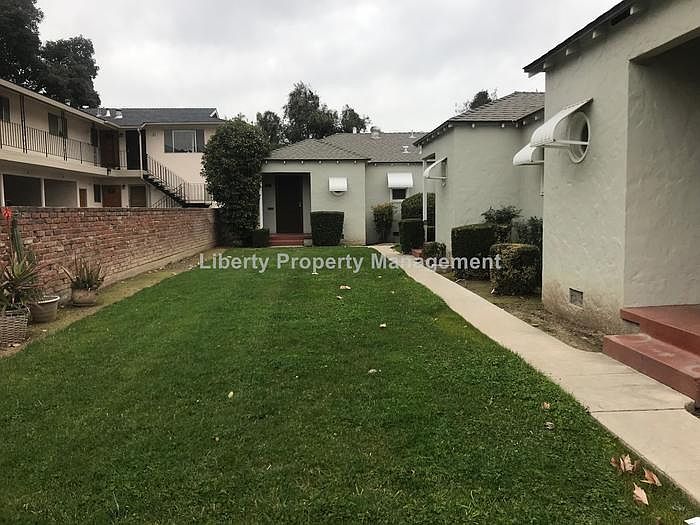 1st image of 855 E Hedges Ave
