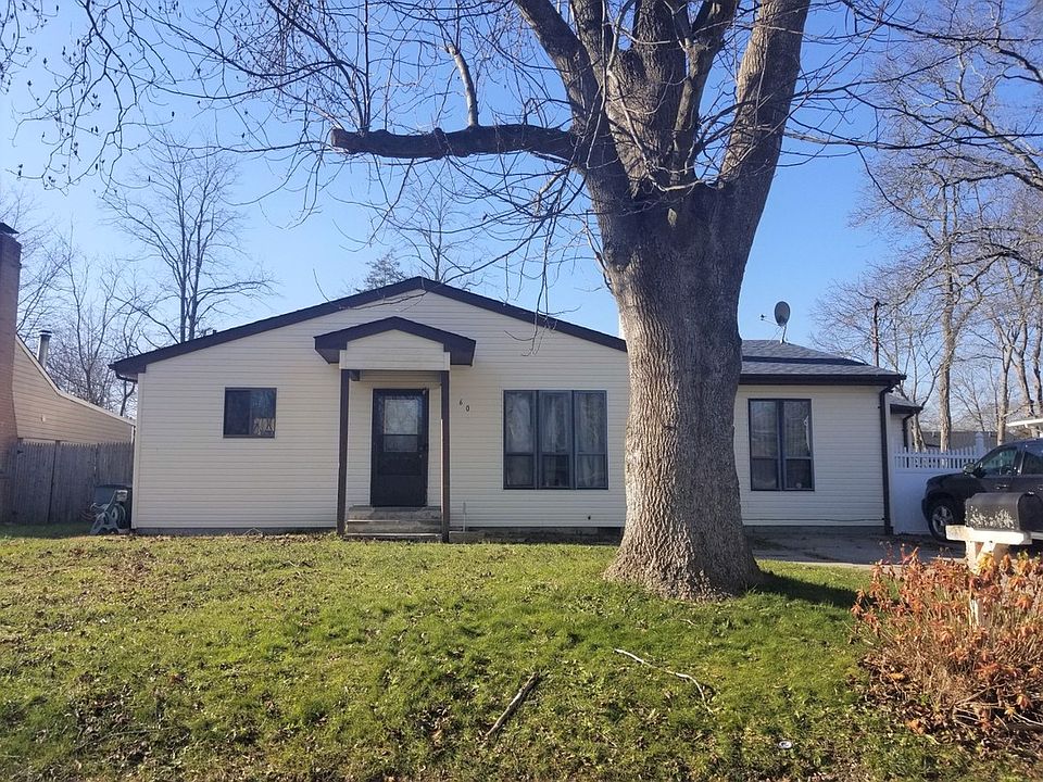 1st image of 60 Lakeview Dr