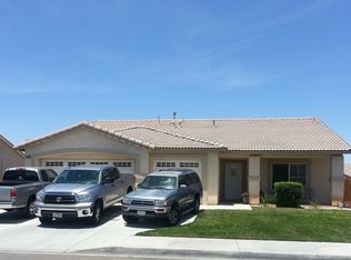 13126 Dos Palmas Rd, Victorville, CA 92392