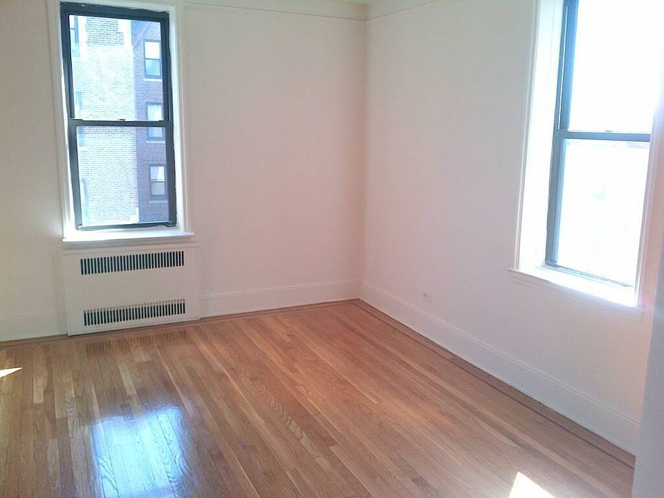 1st image of 2830 34th St APT 6E