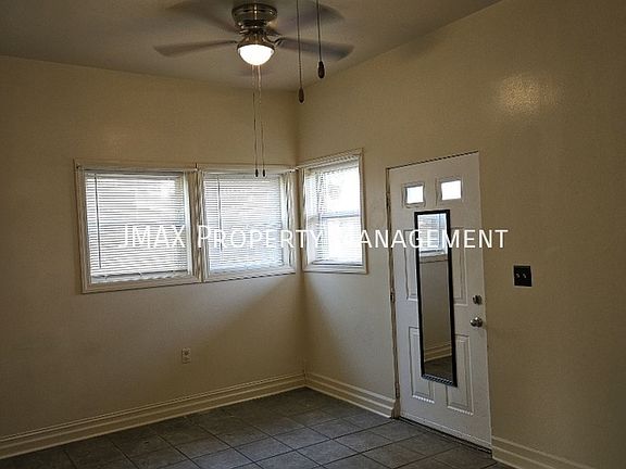 3rd image of 1103 Hanover Ave NW #1