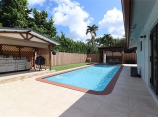 10615 SW 129th Ct, Miami, FL 33186