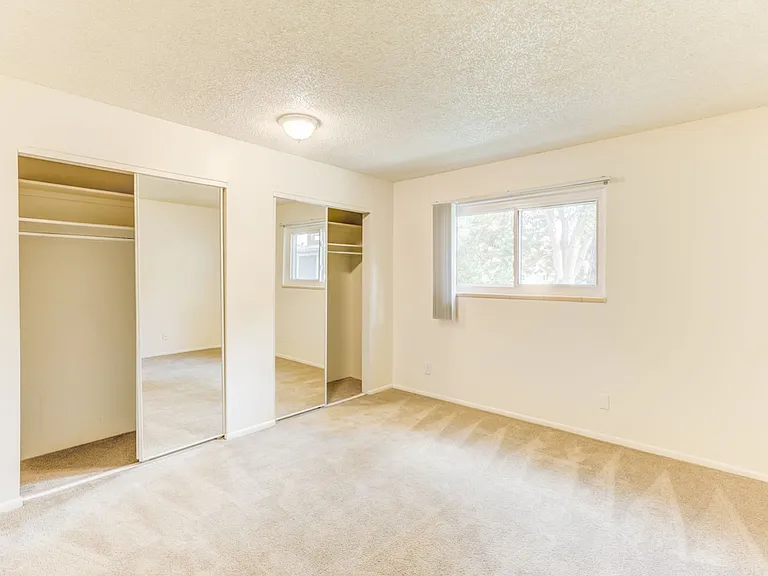 Creekside At Amherst Apartments — Photo 19
