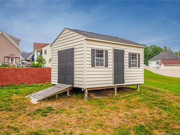 4th image of 4056 Dunbarton Cir
