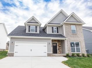 1523 Kingbird Dr, Clarksville, TN 37040