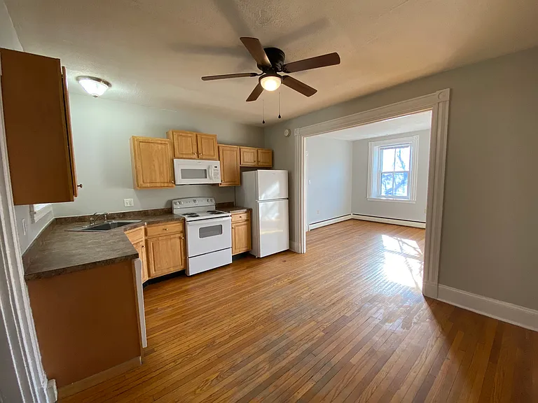 169 E High St — Photo 9