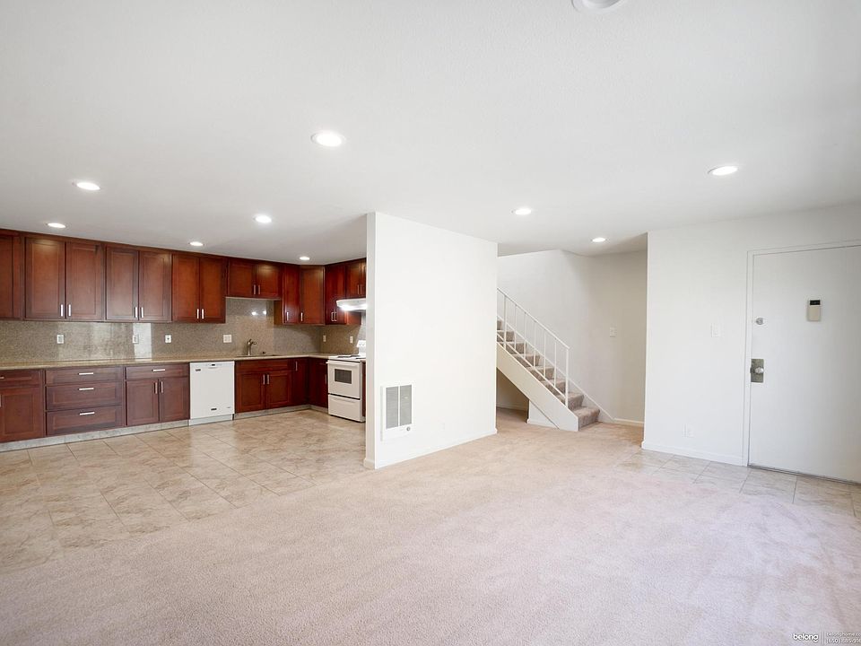 1st image of 460 Auburn Way APT 11