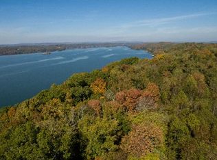 Johnson Ln, Ten mile, TN 37880