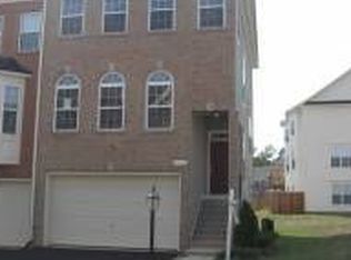 17602 Harpers Ferry Dr, Dumfries, VA 22025