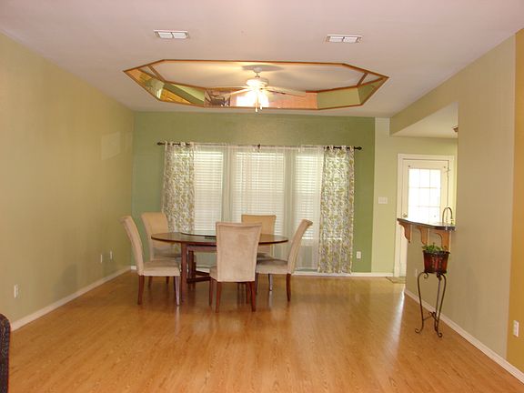 4th image of 18315 Kayla Ln