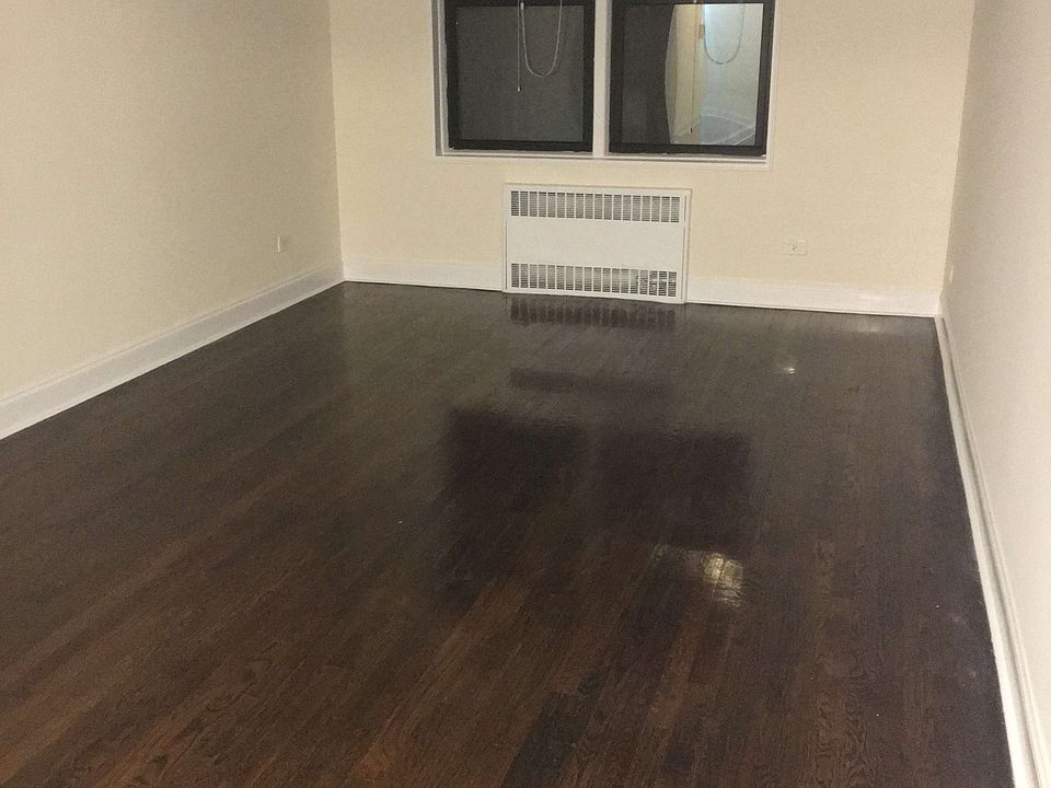 1st image of 4307 39th Pl APT 1J
