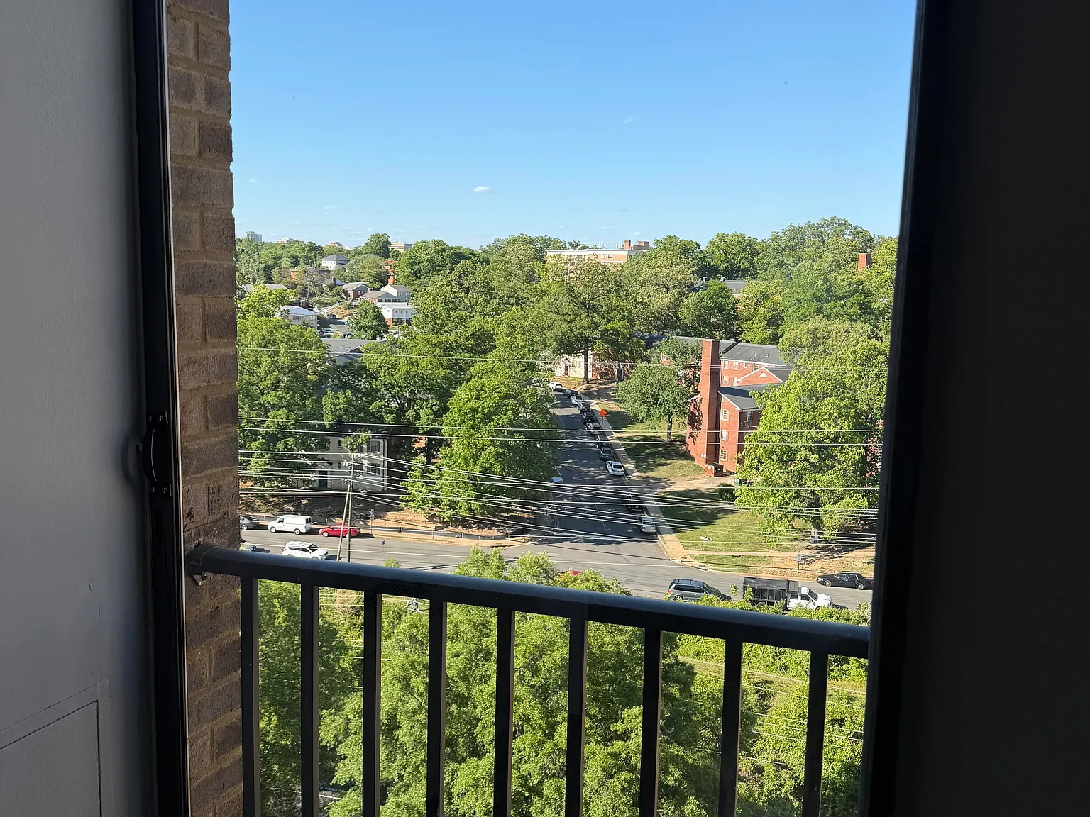 Studio, 668 sqft, $1,700 — Photo 4