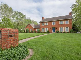 10 W Waters Edge Dr, Shiloh, IL 62221