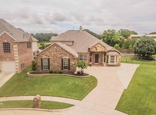 1307 Chippewa Ct, Corinth, TX 76210