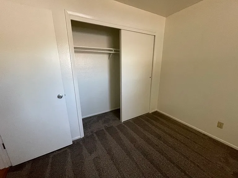 950 S Sweetwater Dr #950 — Photo 19