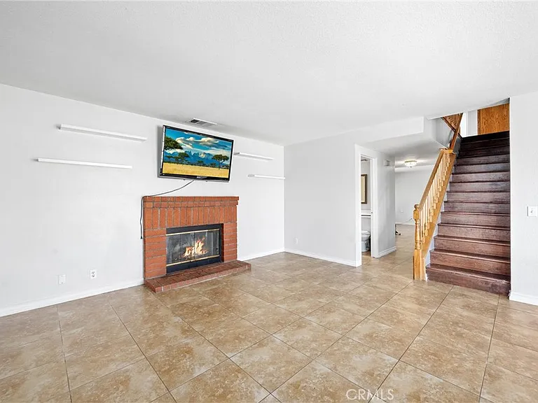 10703 Valley Dr — Photo 18