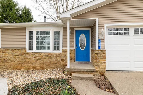 207 S Ridge Springs Ln Photo 1