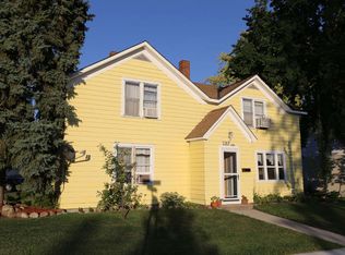 120 Ash St N, Chaska, MN 55318