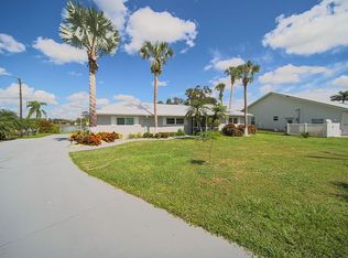 13814 River Forest Dr, Fort Myers, FL 33905